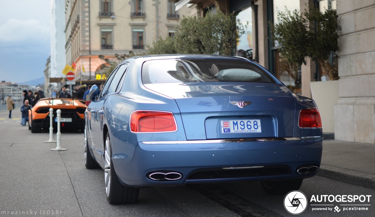 Bentley Flying Spur V8