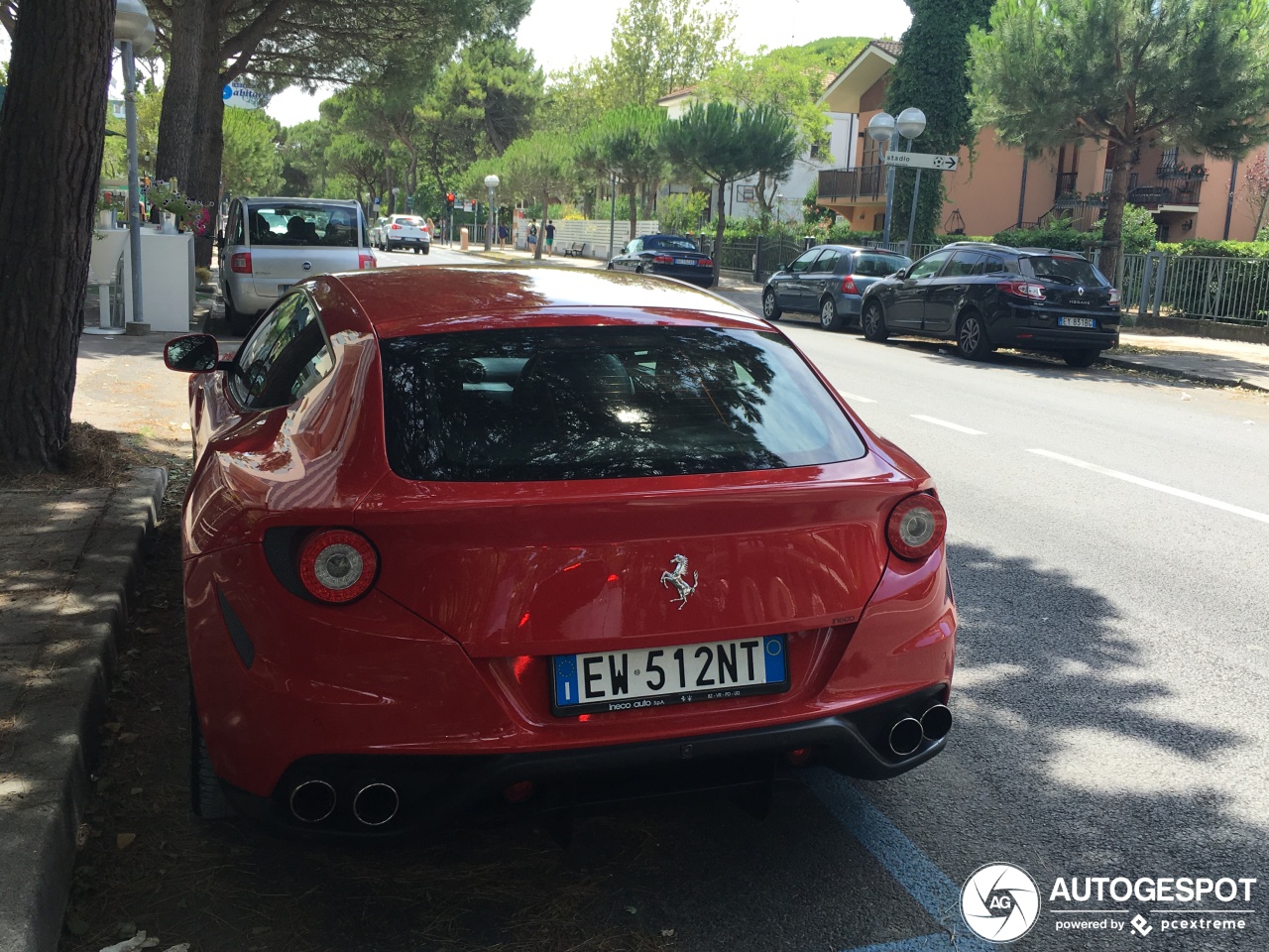 Ferrari FF