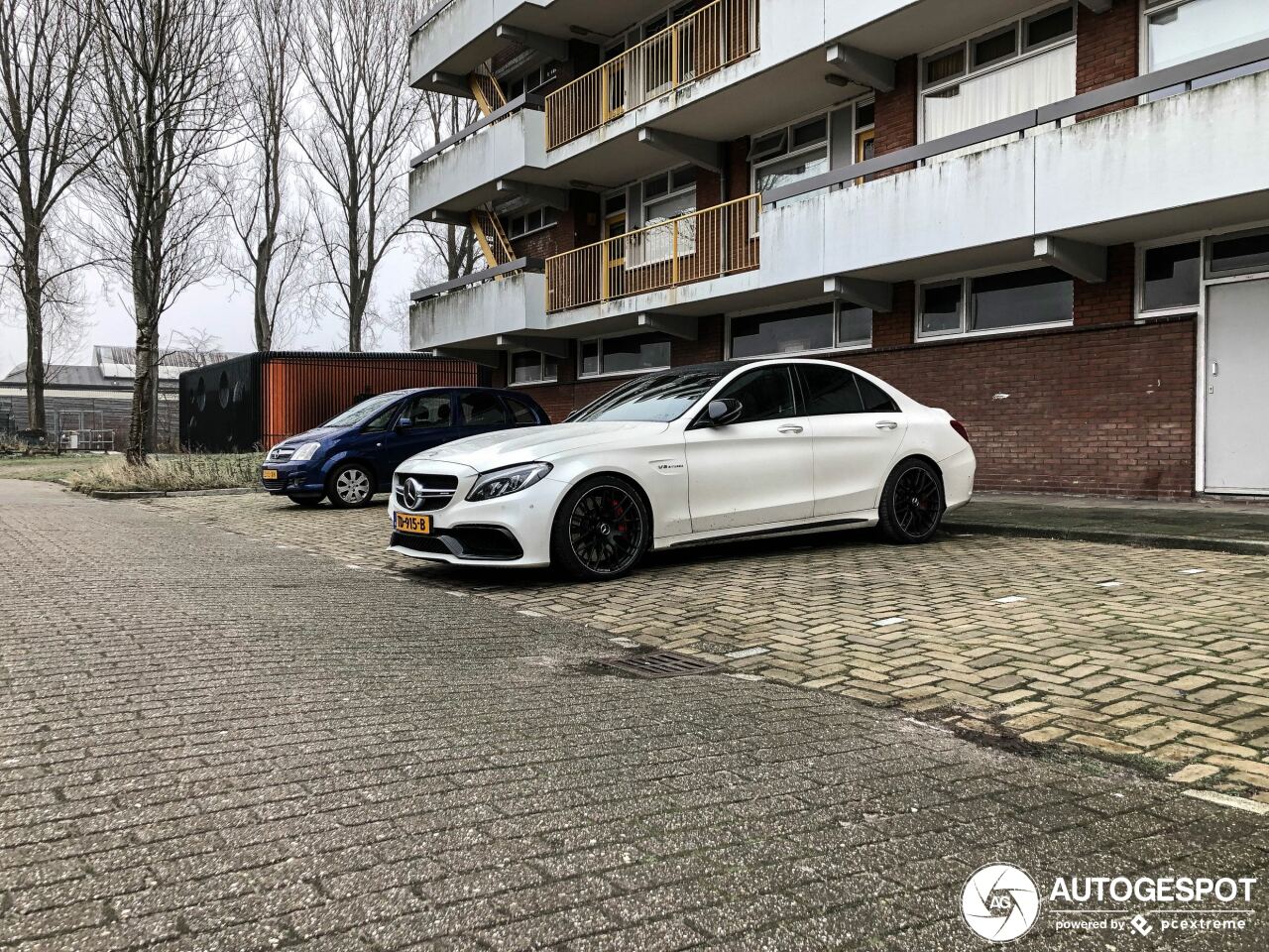 Mercedes-AMG C 63 S W205