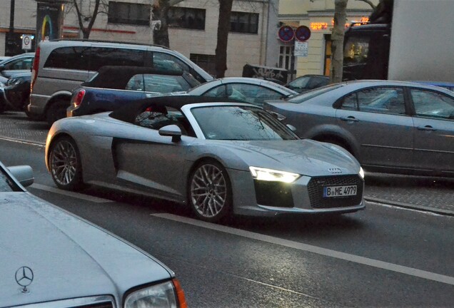 Audi R8 V10 Spyder 2016