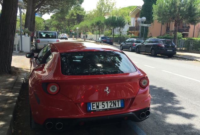 Ferrari FF