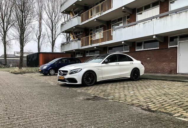 Mercedes-AMG C 63 S W205