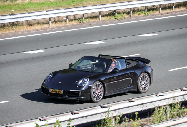 Porsche 991 Carrera 4S Cabriolet MkII