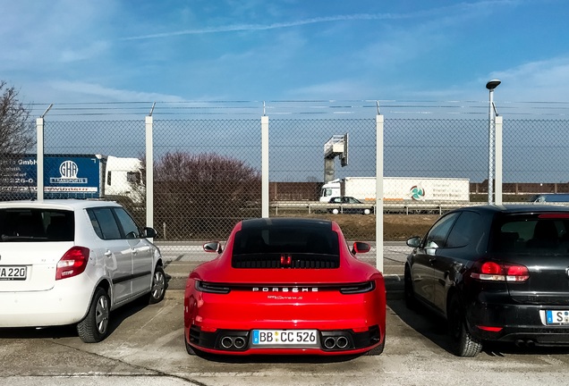 Porsche 992 Carrera S