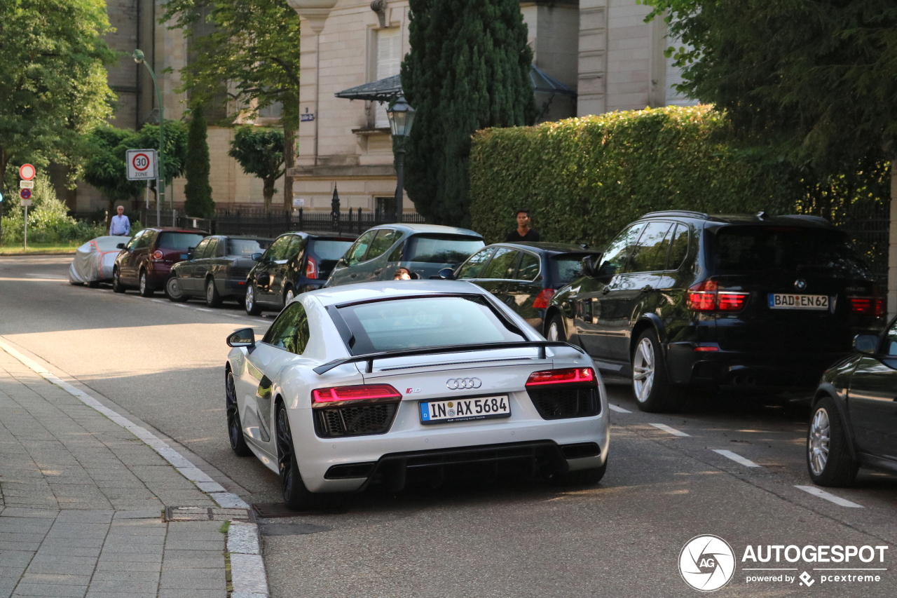 Audi R8 V10 Plus 2015