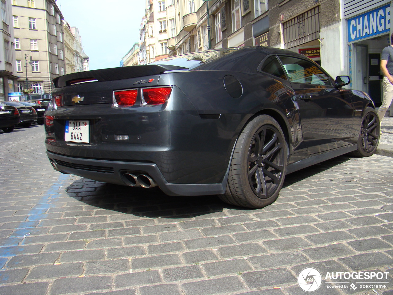 Chevrolet Camaro ZL1