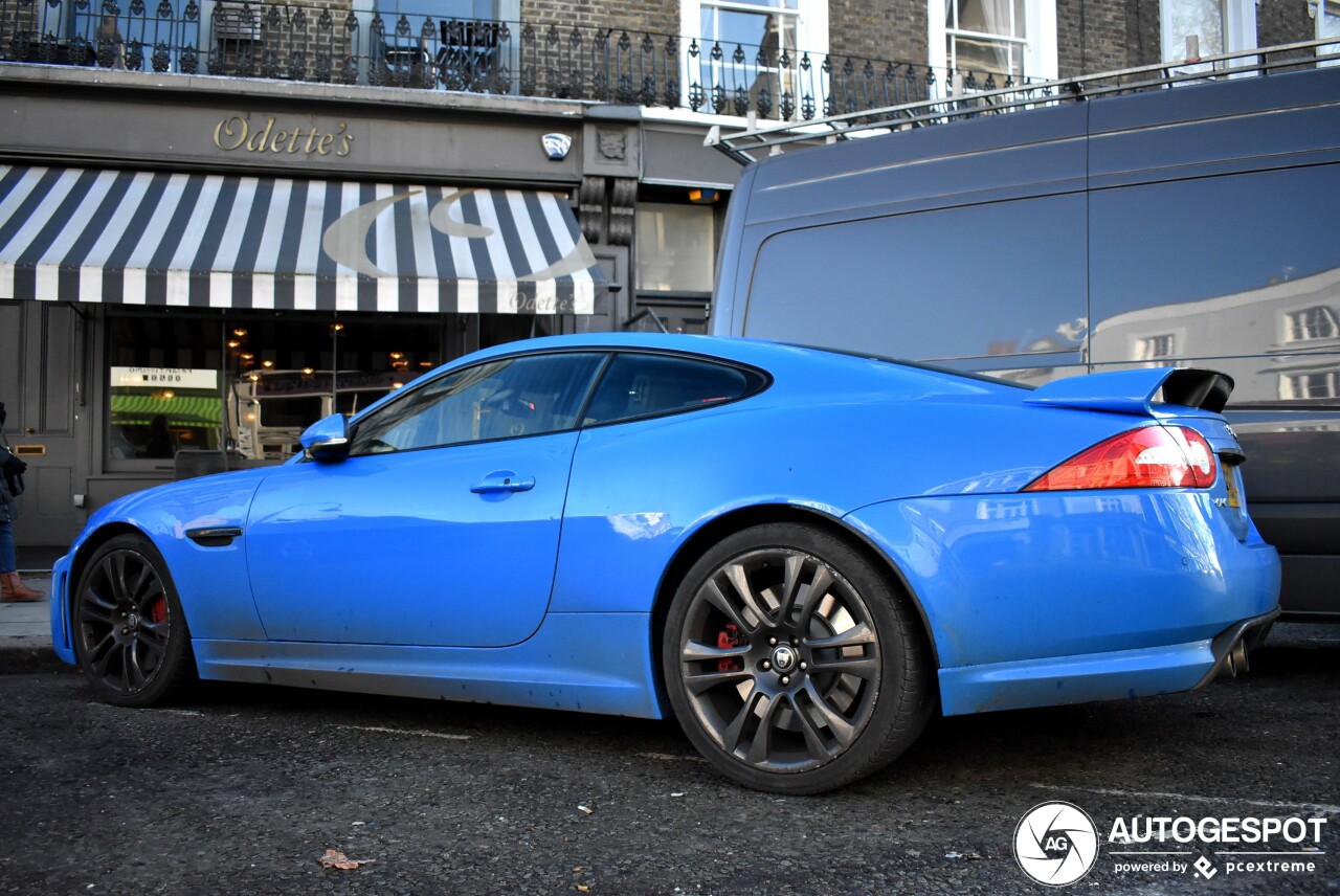 Jaguar XKR-S 2012