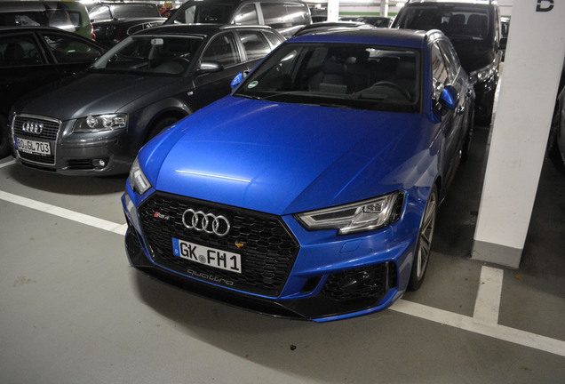 Audi RS4 Avant B9