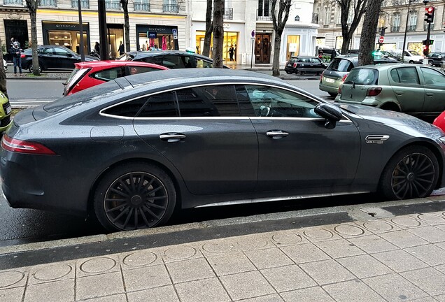 Mercedes-AMG GT 63 S X290