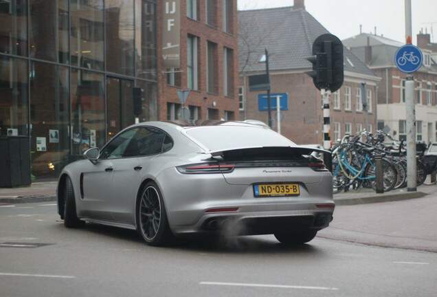 Porsche 971 Panamera Turbo