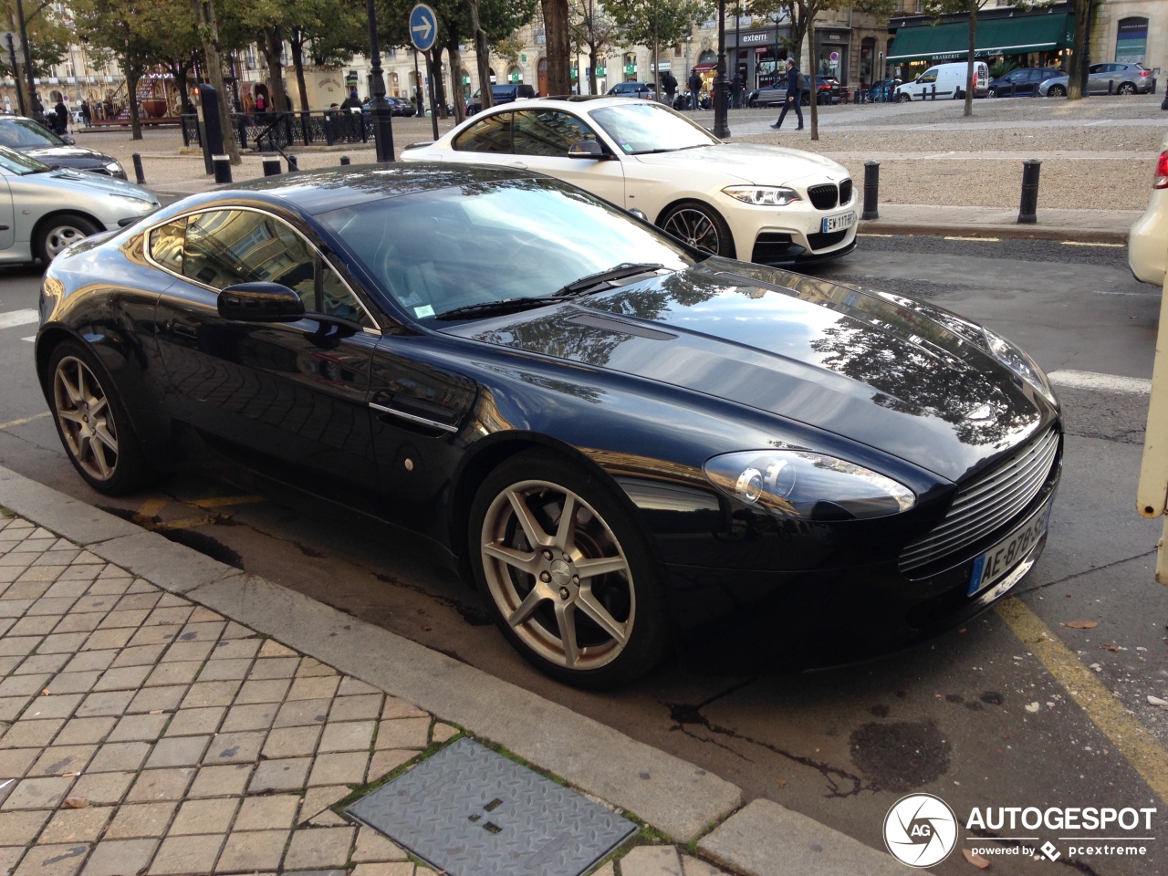 Aston Martin V8 Vantage