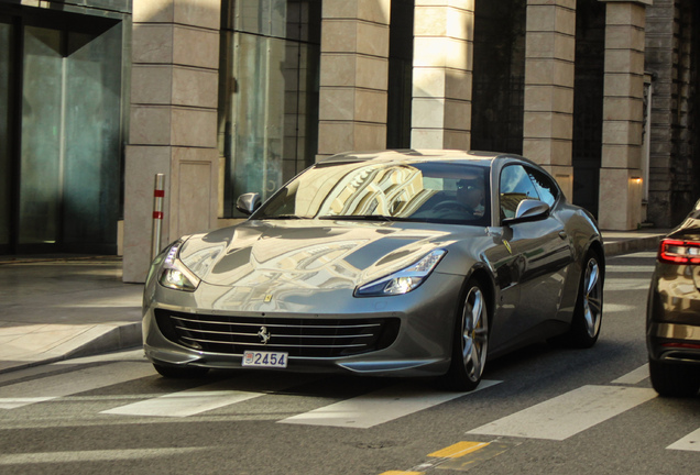 Ferrari GTC4Lusso