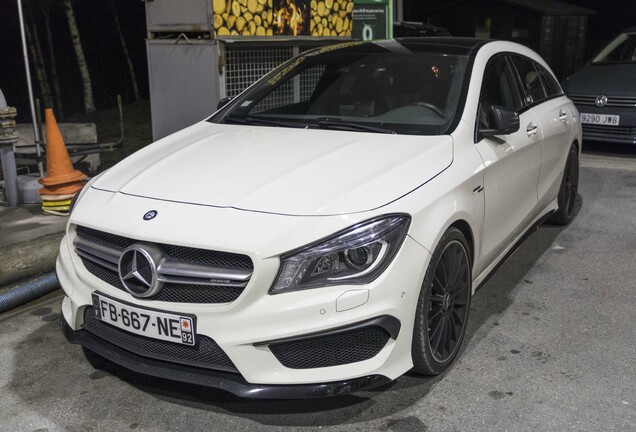 Mercedes-AMG CLA 45 Shooting Brake X117