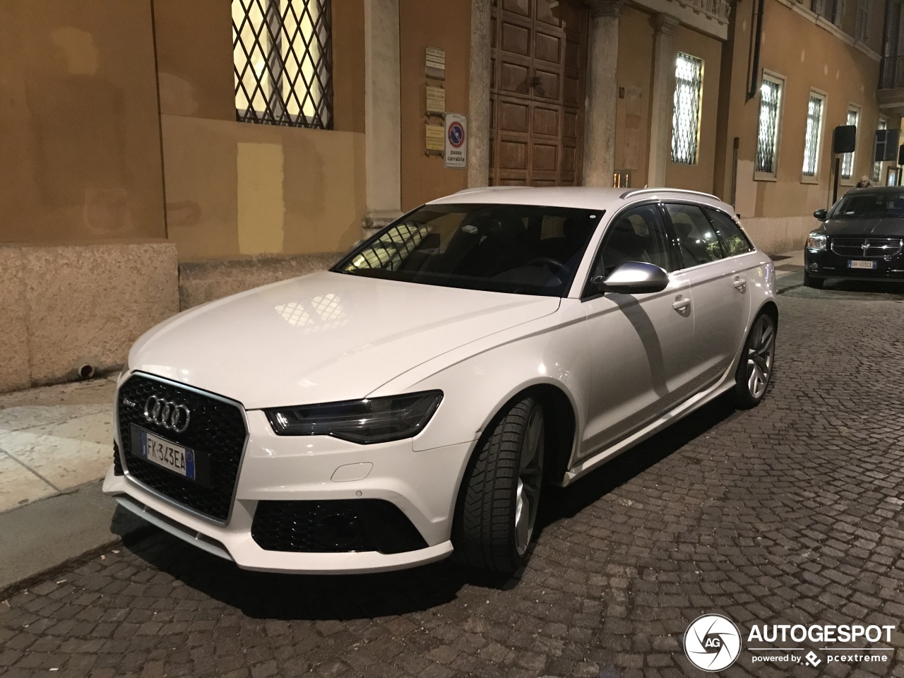 Audi RS6 Avant C7 2015