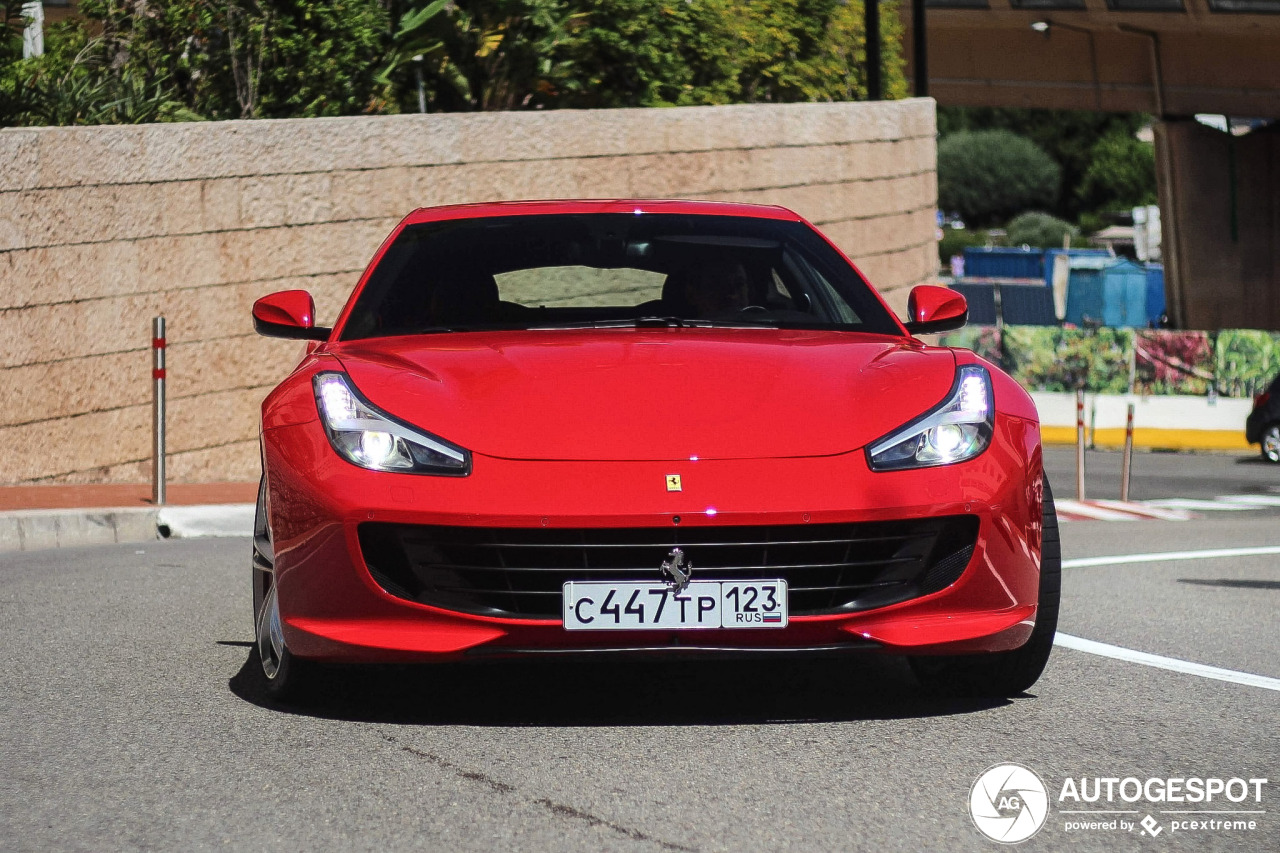 Ferrari GTC4Lusso