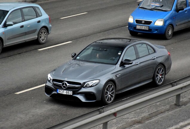 Mercedes-AMG E 63 S W213