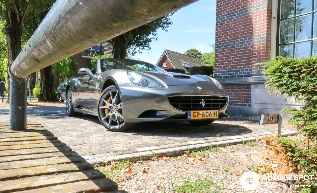 Ferrari California