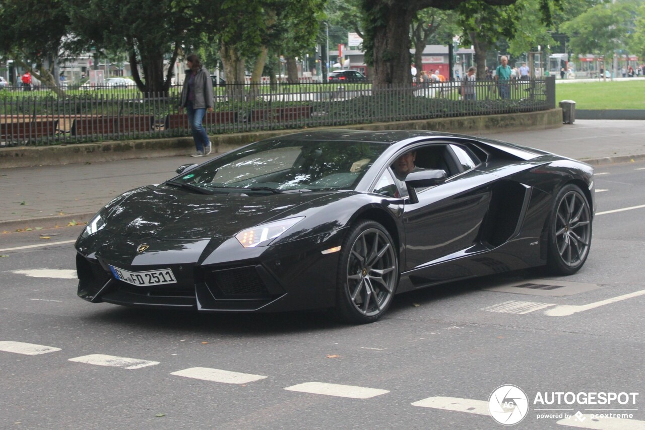 Lamborghini Aventador LP700-4