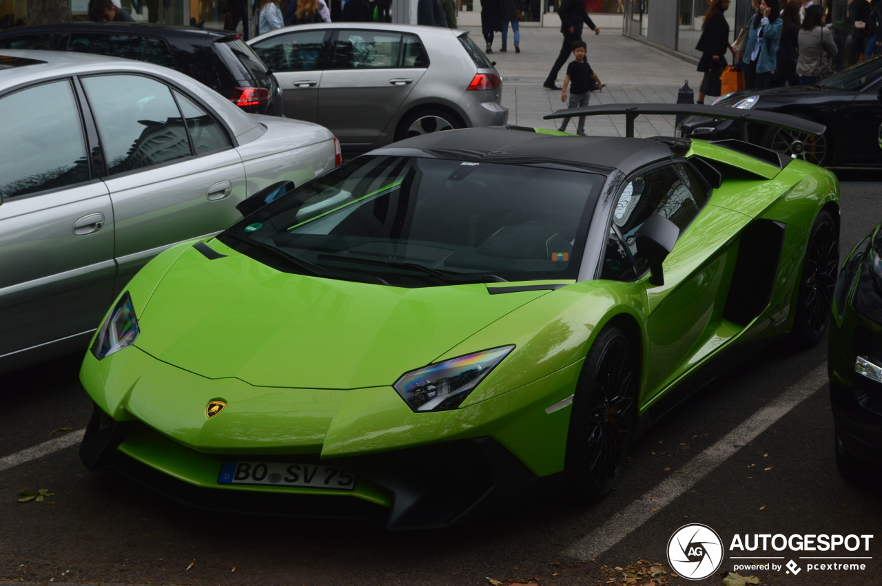 Lamborghini Aventador LP750-4 SuperVeloce Roadster