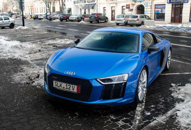 Audi R8 V10 Plus 2015