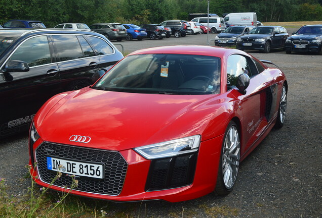 Audi R8 V10 Plus 2015