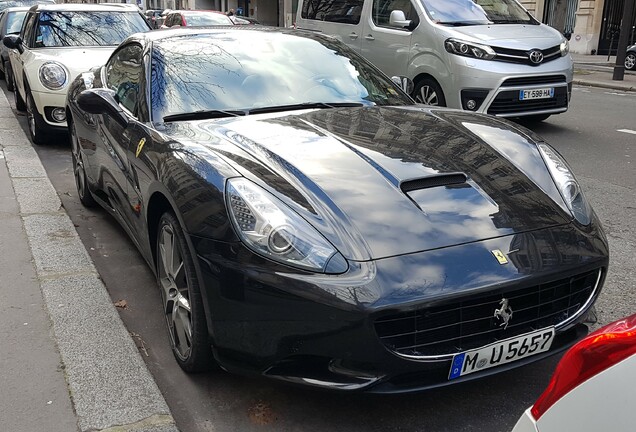 Ferrari California