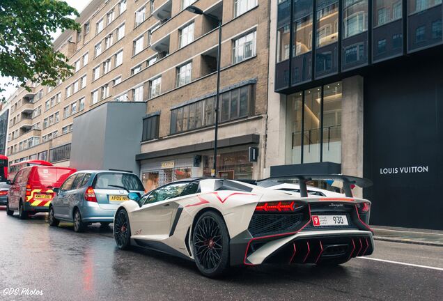 Lamborghini Aventador LP750-4 SuperVeloce Roadster