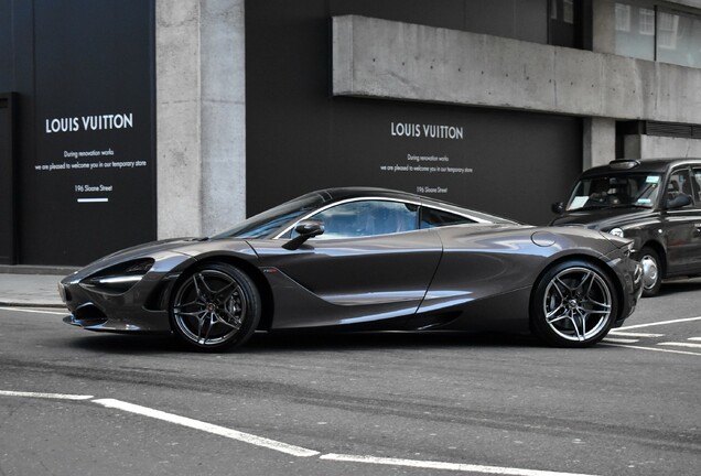 McLaren 720S