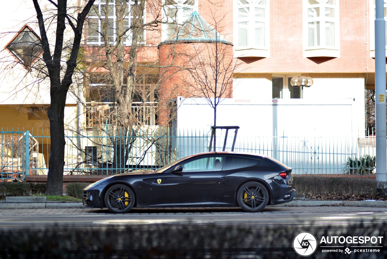 Ferrari FF