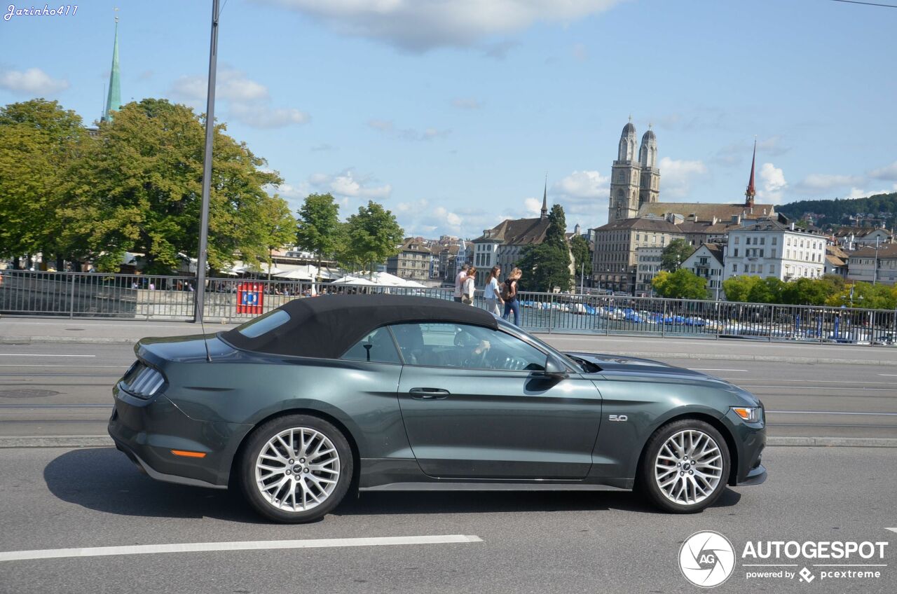 Ford Mustang GT Convertible 2015