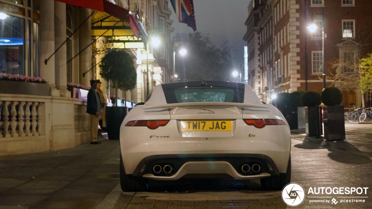 Jaguar F-TYPE R Coupé 2017