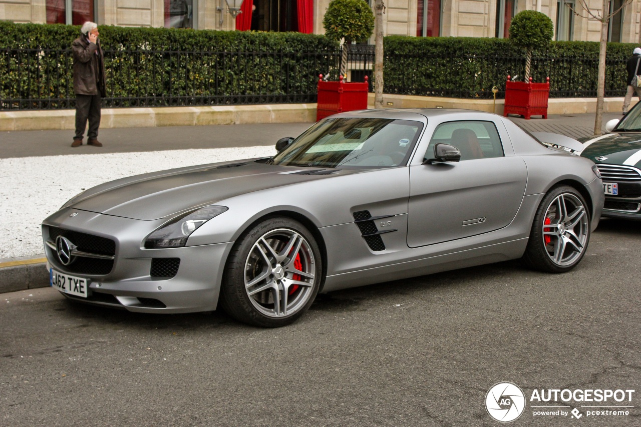 Mercedes-Benz SLS AMG GT