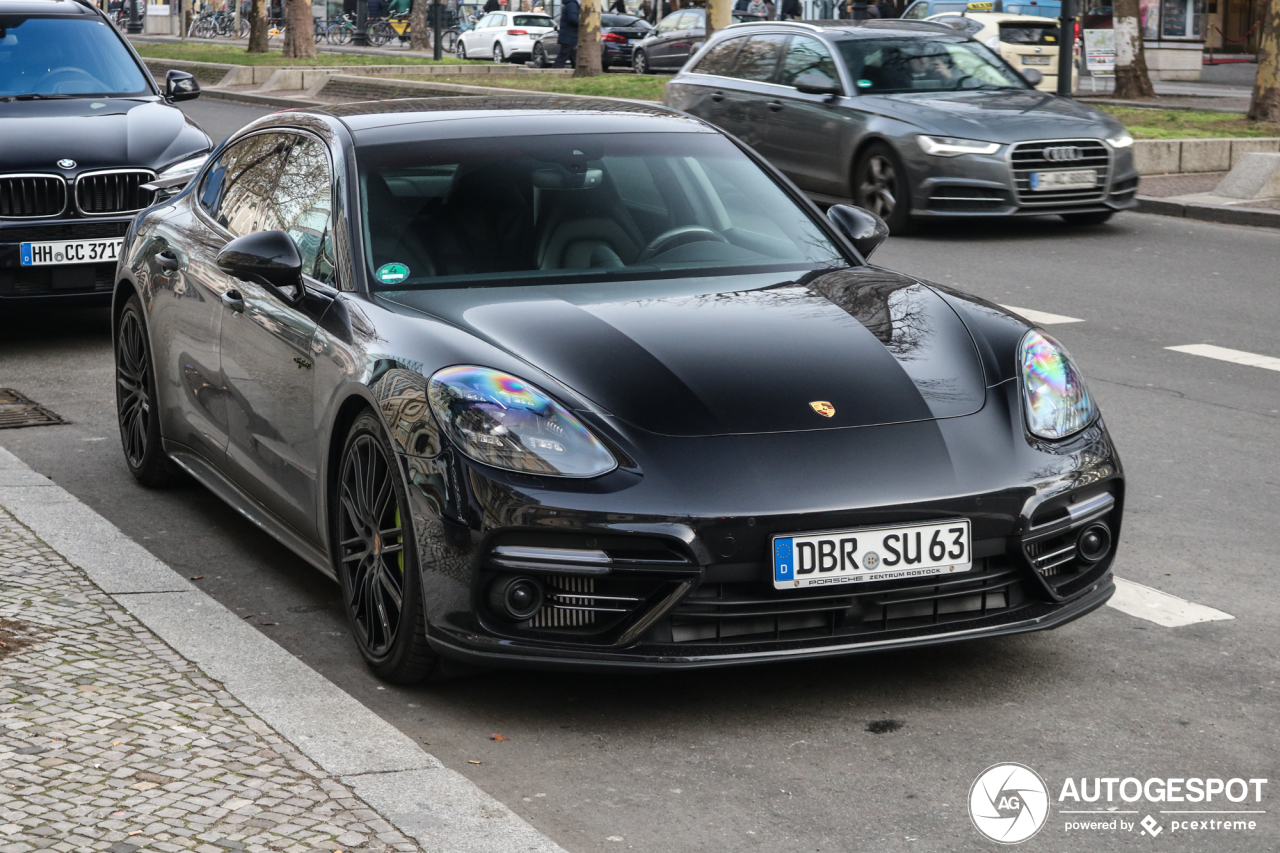 Porsche 971 Panamera Turbo S E-Hybrid