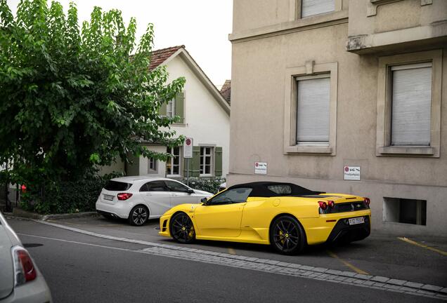 Ferrari Scuderia Spider 16M