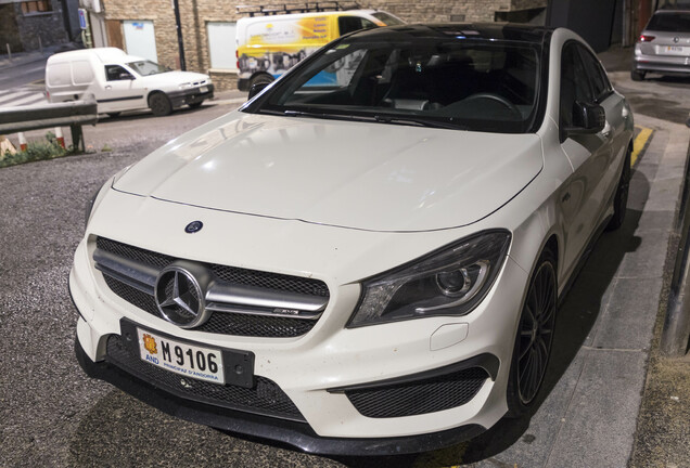 Mercedes-Benz CLA 45 AMG C117