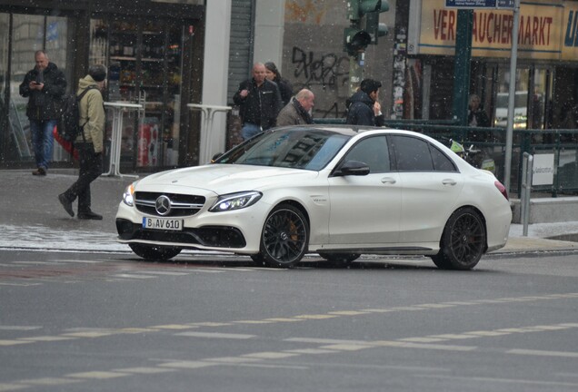 Mercedes-AMG C 63 S W205