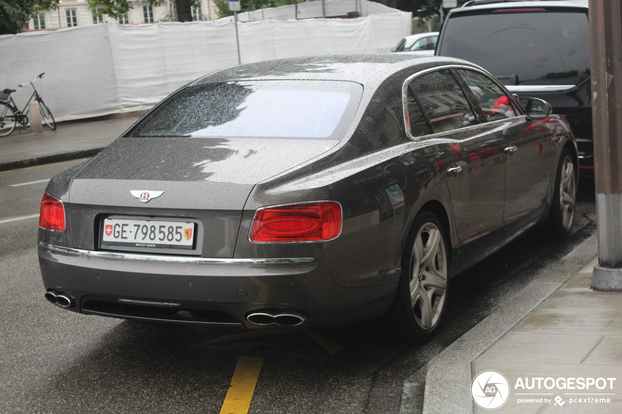 Bentley Flying Spur V8