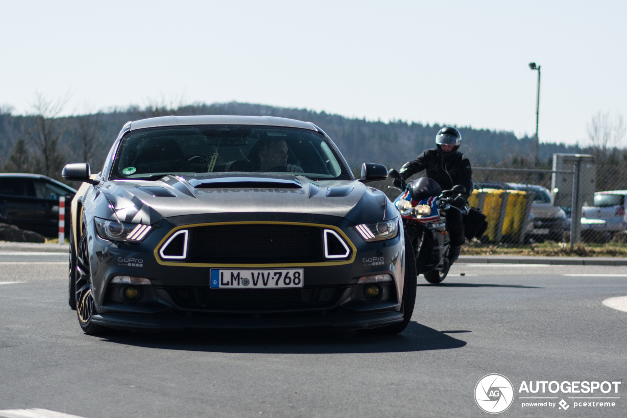 Ford Mustang RTR 2015