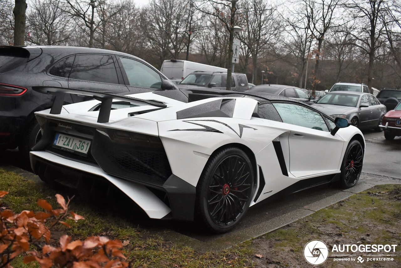 Lamborghini Aventador LP750-4 SuperVeloce Roadster