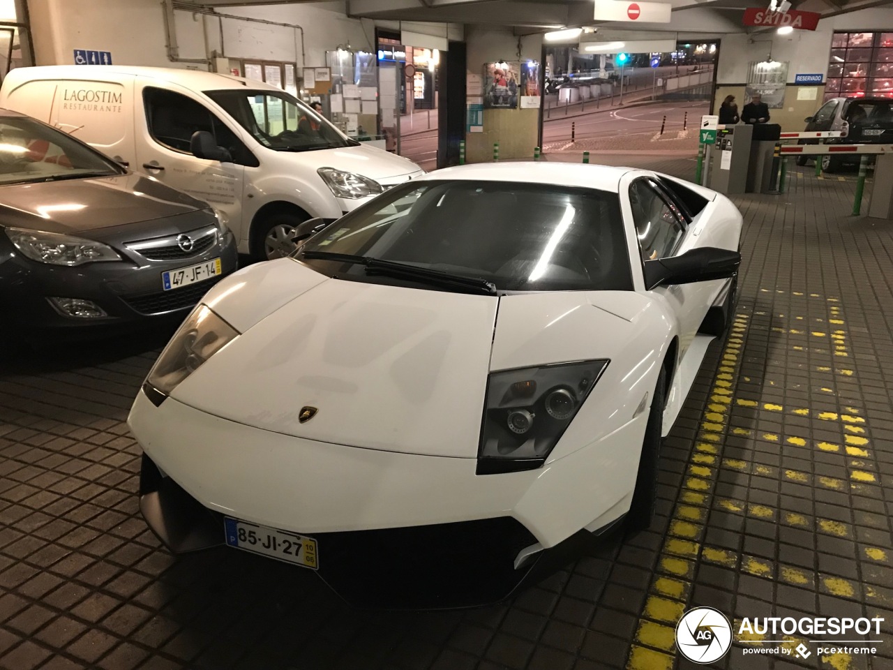 Lamborghini Murciélago LP670-4 SuperVeloce