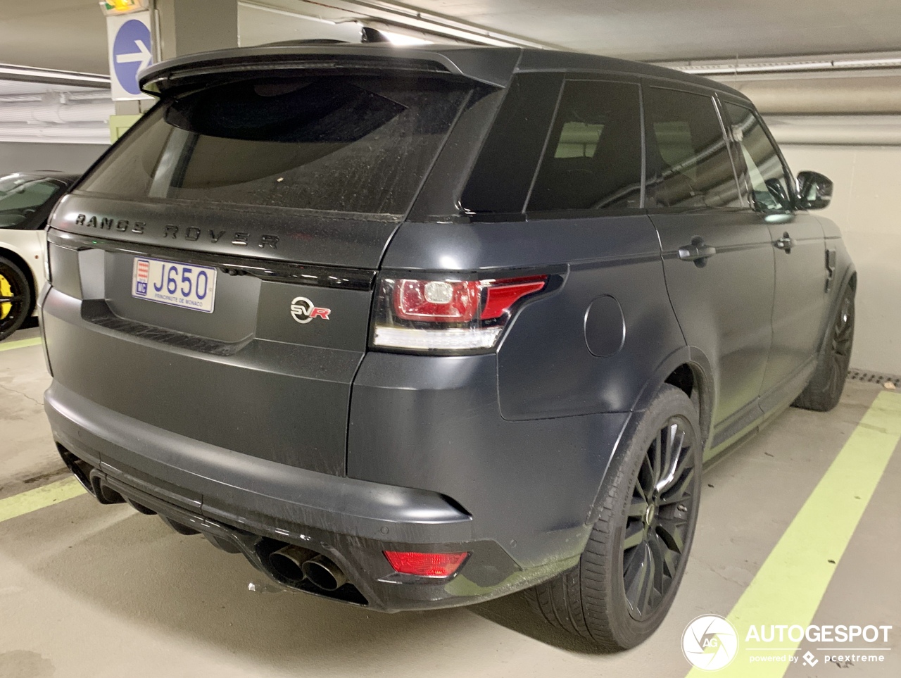 Land Rover Range Rover Sport SVR