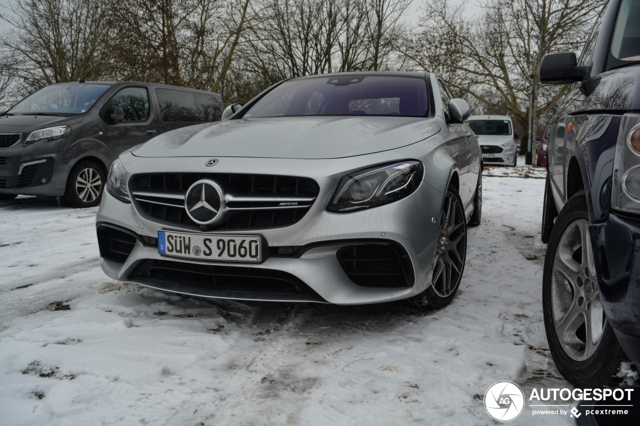 Mercedes-AMG E 63 S W213