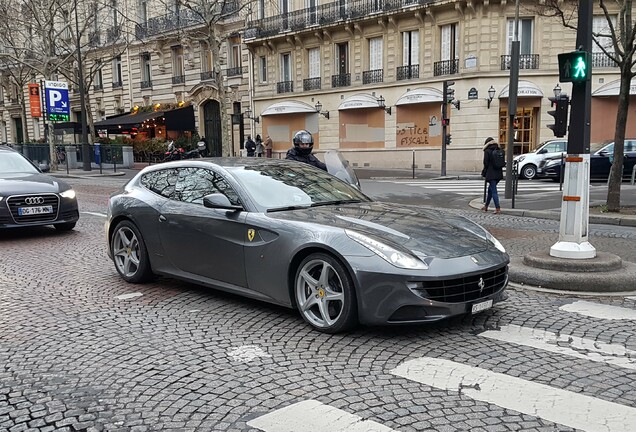 Ferrari FF