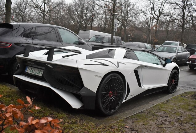 Lamborghini Aventador LP750-4 SuperVeloce Roadster