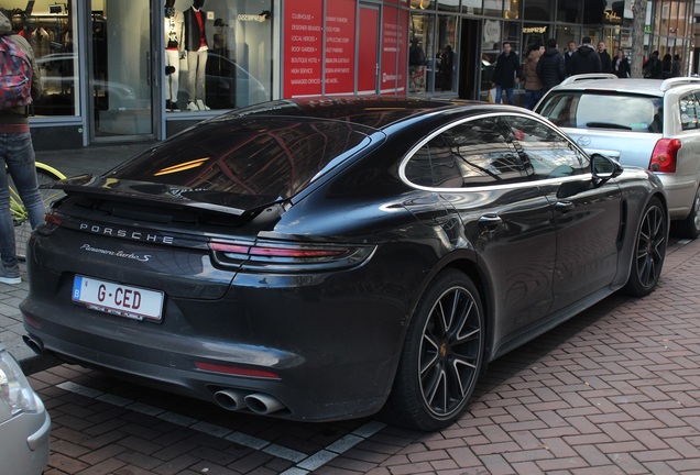 Porsche 971 Panamera Turbo S E-Hybrid