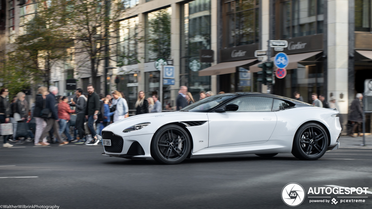 Aston Martin DBS Superleggera