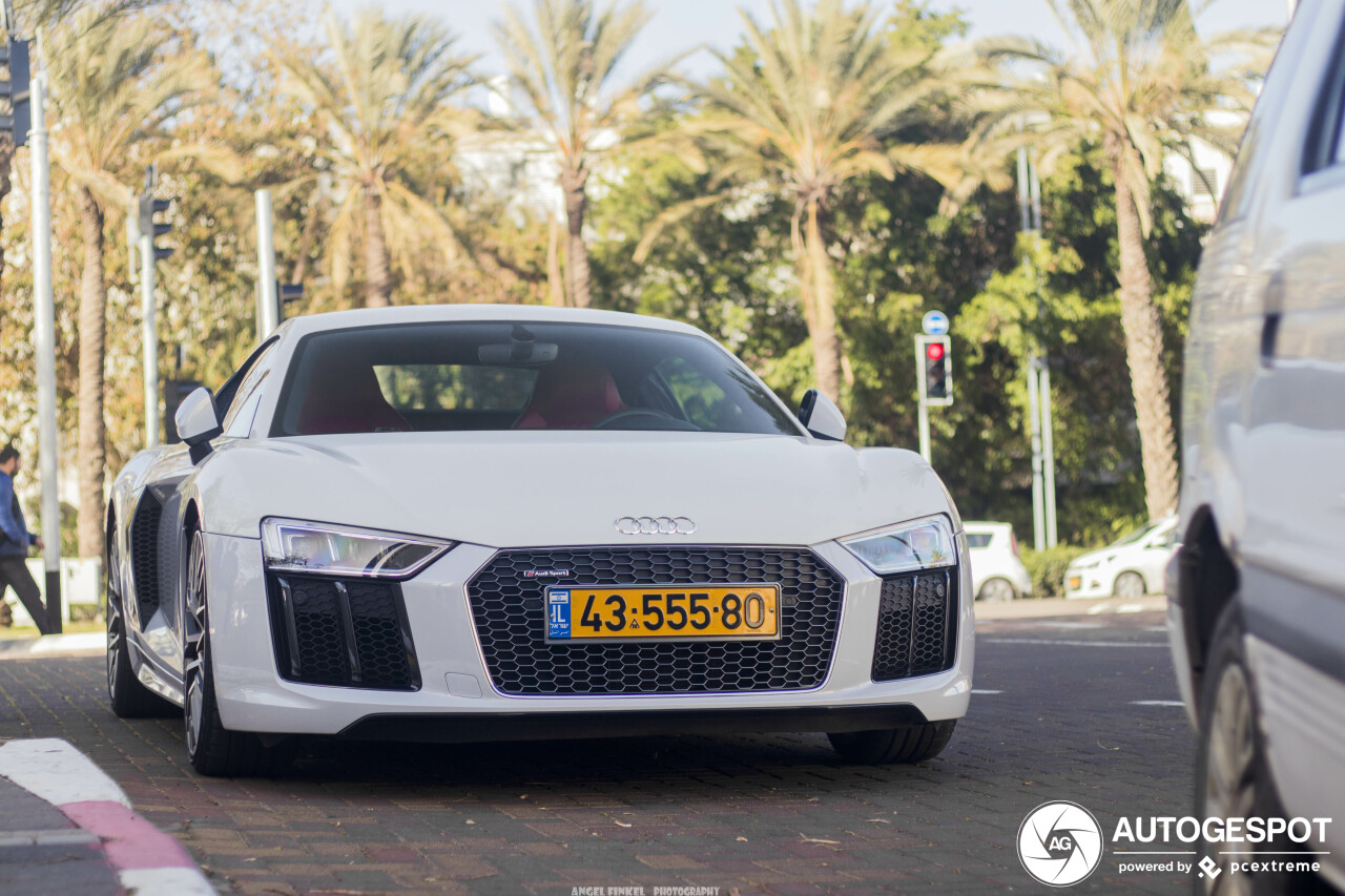 Audi R8 V10 2015