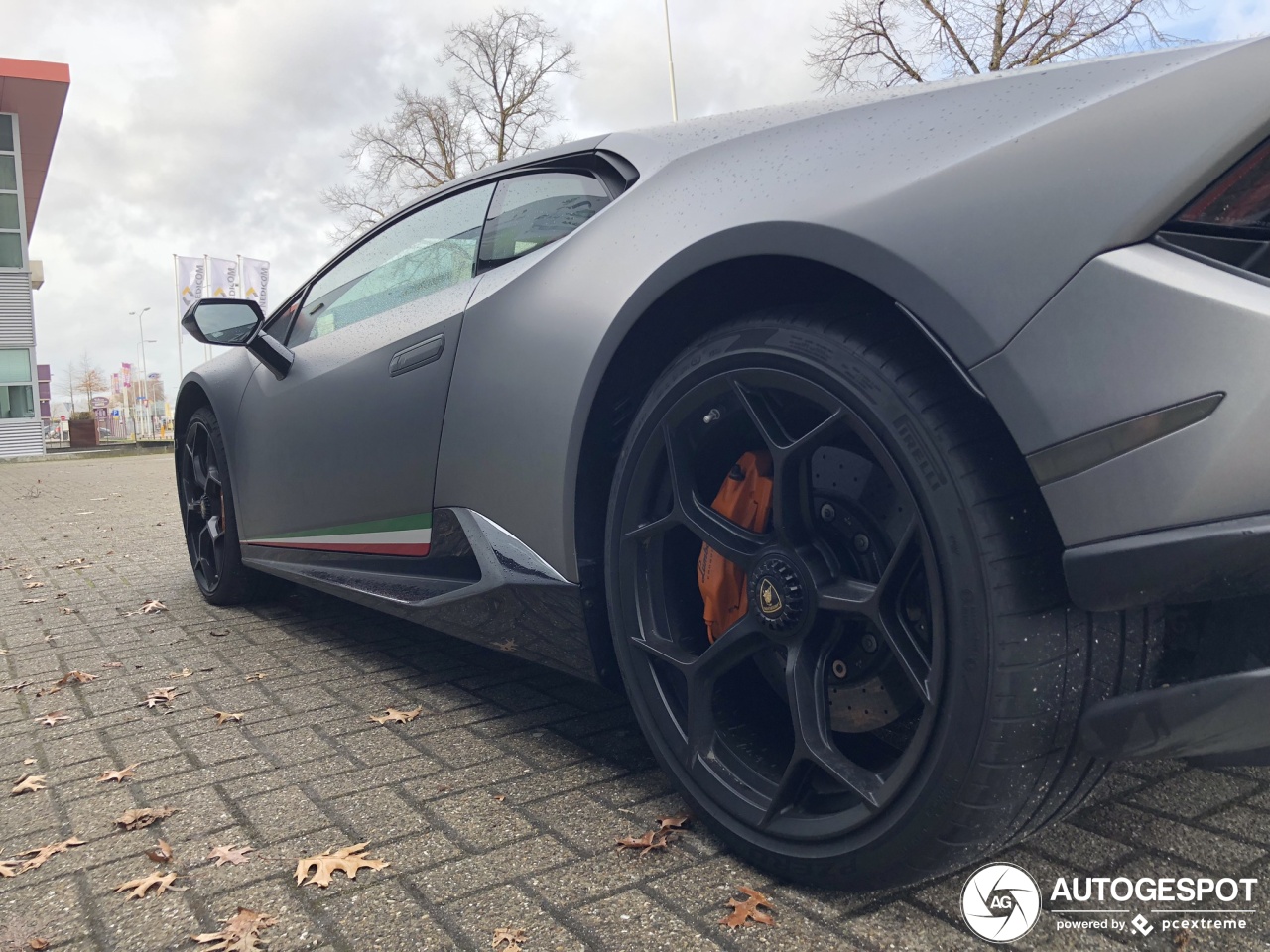 Lamborghini Huracán LP640-4 Performante