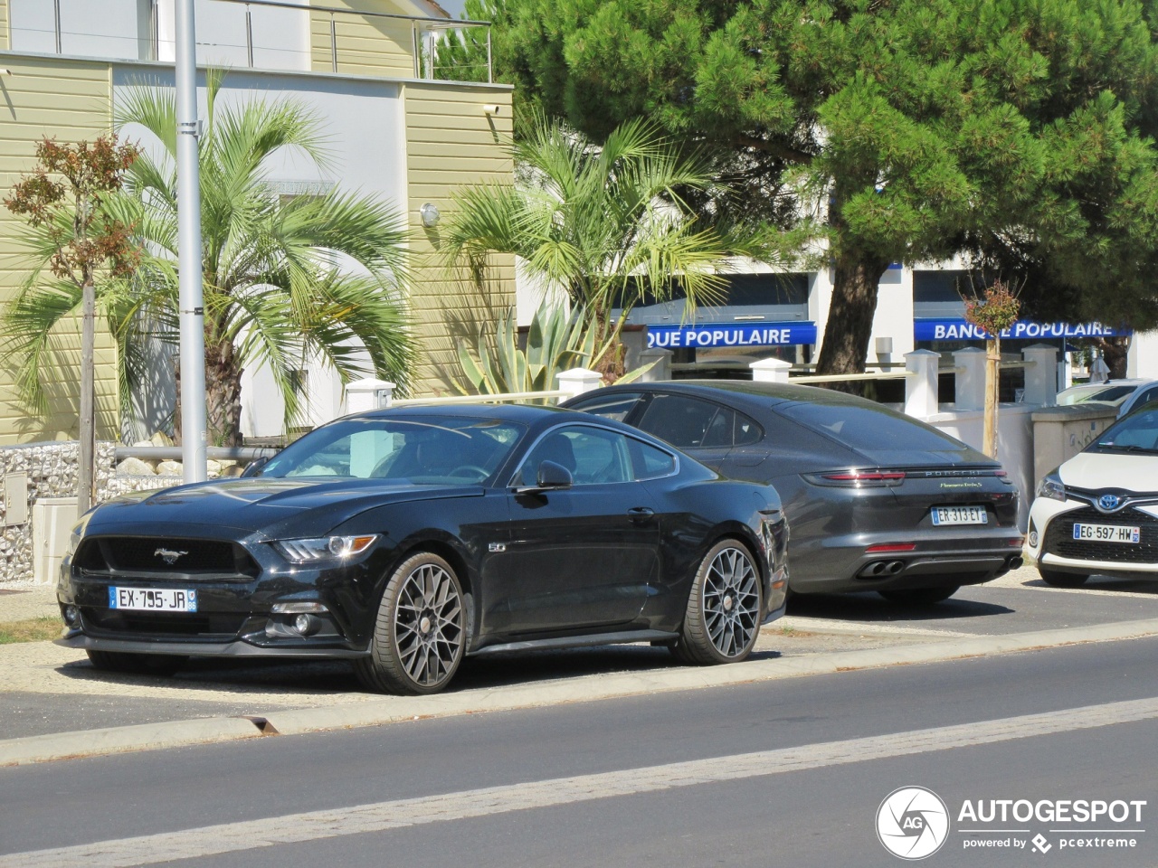 Porsche 971 Panamera Turbo S E-Hybrid