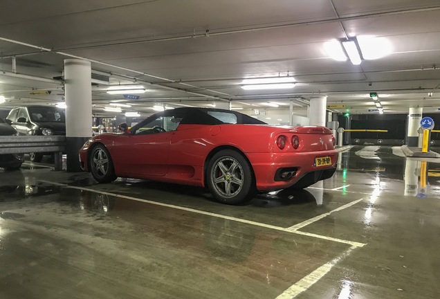 Ferrari 360 Spider